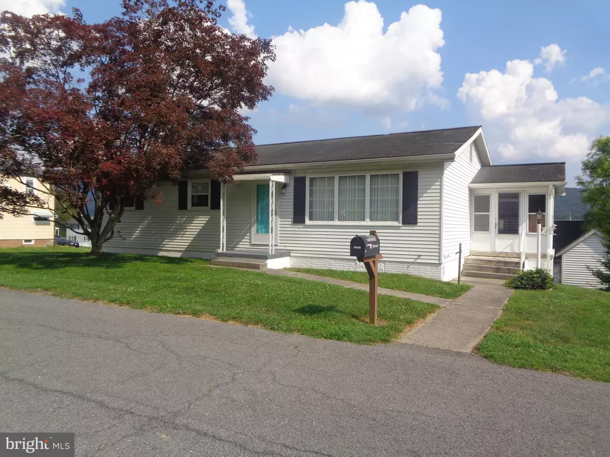 Lewistown, PA 17044,708 HARVARD STREET