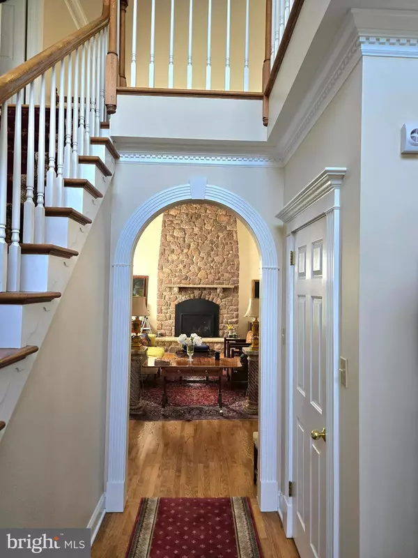 New Hope, PA 18938,5584 LOWER MOUNTAIN RD