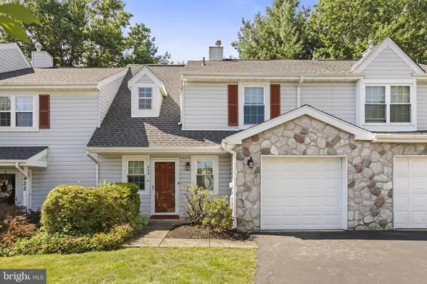 424 REVERE DR, Southampton, PA 18966