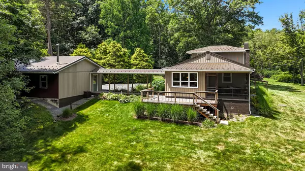 Newport, PA 17074,331 FROG HOLLOW RD