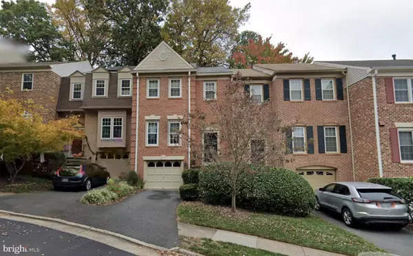 7836 ASHLEY GLEN RD, Annandale, VA 22003