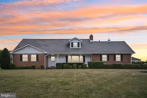 Vineland, NJ 08361,191 REDCREST ST