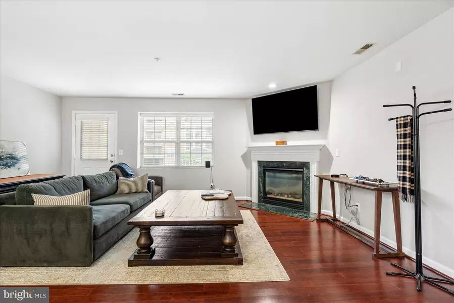 12108 TULLAMORE CT #204, Lutherville Timonium, MD 21093