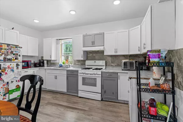 Bangor, PA 18013,402 NORTH 8TH ST