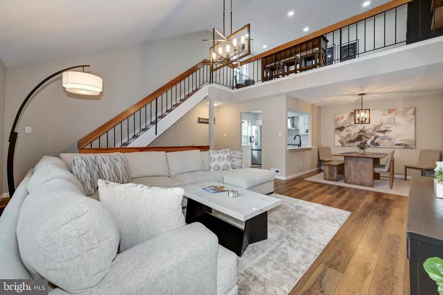 256-B EVERLY CT, Mount Laurel, NJ 08054