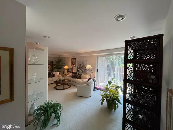 Penn Valley, PA 19072,1637 OAKWOOD DR #CONDO 113
