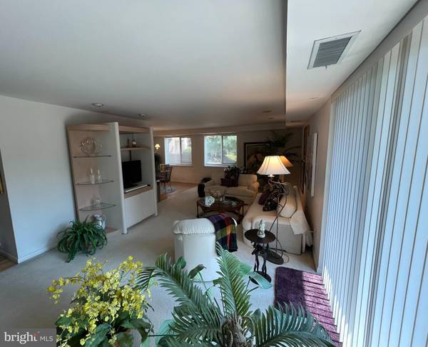 Penn Valley, PA 19072,1637 OAKWOOD DR #CONDO 113