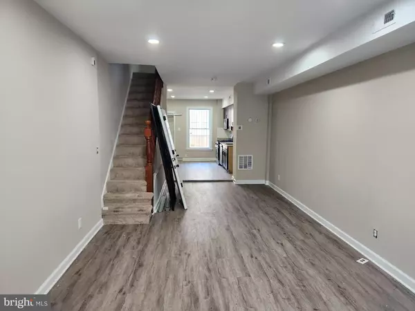 Baltimore, MD 21205,2618 E MADISON ST