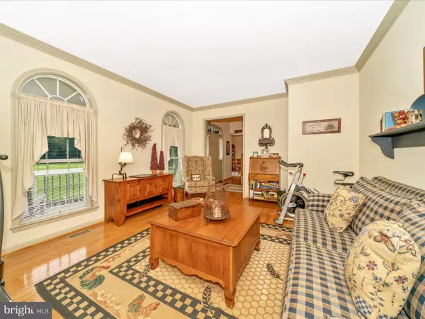 Poolesville, MD 20837,19427 FISHER AVE