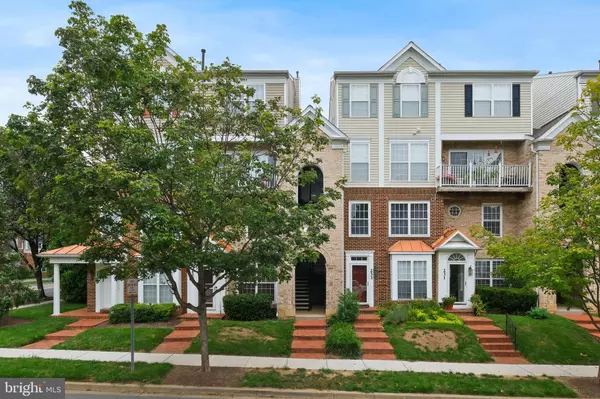 235-B JAY DR #92, Rockville, MD 20850