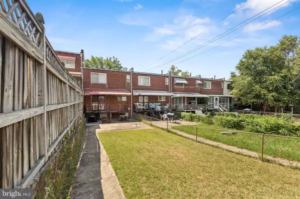 Washington, DC 20018,1328 W ST NE