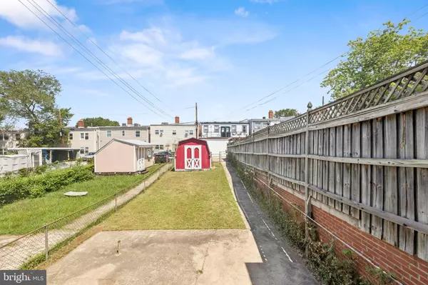 Washington, DC 20018,1328 W ST NE