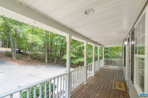 Palmyra, VA 22963,449 JEFFERSON DR