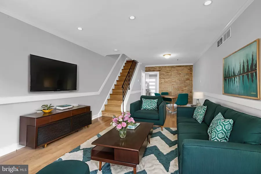 1519 MONTROSE ST, Philadelphia, PA 19146