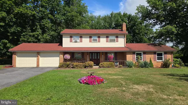 335 WOLFS BRIDGE RD, Carlisle, PA 17013