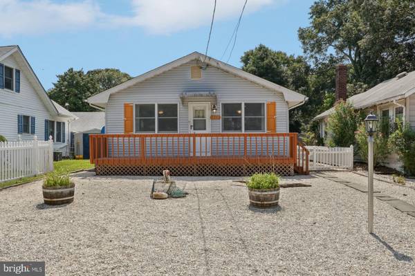 218 SWAN BLVD, Toms River, NJ 08753