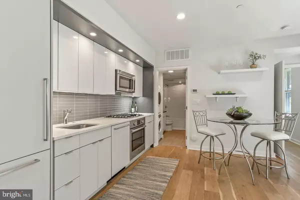 Washington, DC 20001,129 W ST NW #204