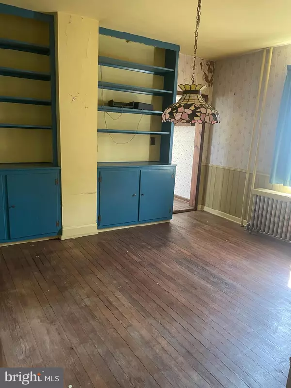 Baltimore, MD 21222,7011 DUNHILL RD