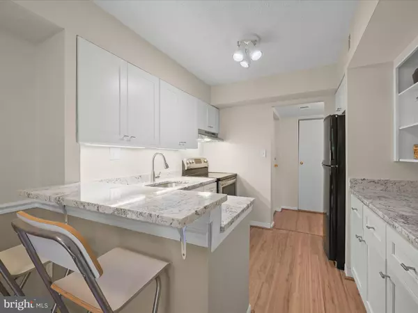 Columbia, MD 21044,5627 HARPERS FARM RD #C