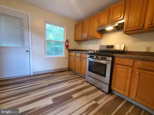 Browns Mills, NJ 08015,813 HICKORY AVE