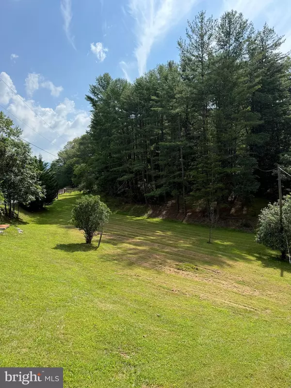 Edinburg, VA 22824,4081 WOLF GAP RD