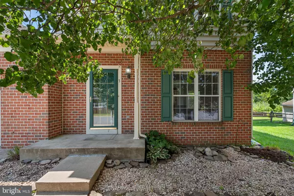 Baltimore, MD 21219,3 BLUECRAB CT