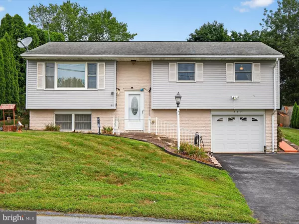 Lebanon, PA 17046,585 CHERRY ST