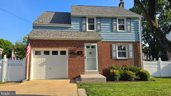 Wilmington, DE 19803,215 LYNDHURST AVE