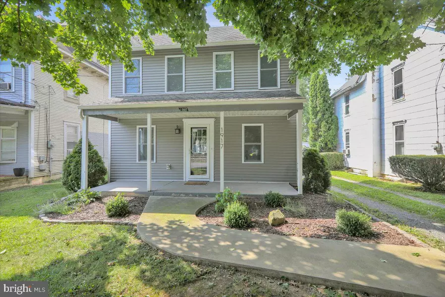 1917 NEW HOLLAND PIKE, Lancaster, PA 17601