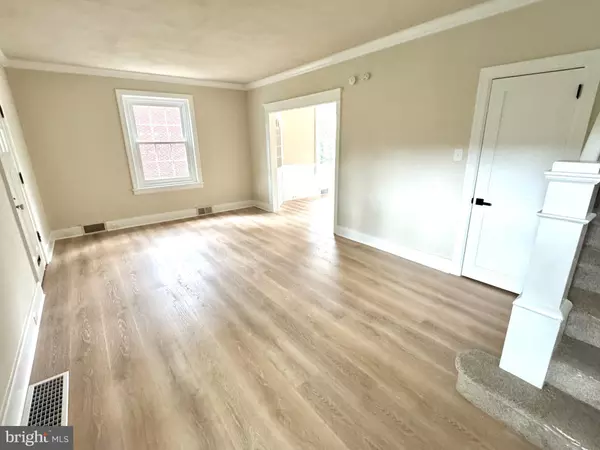 West Reading, PA 19611,717 WAYNE AVE