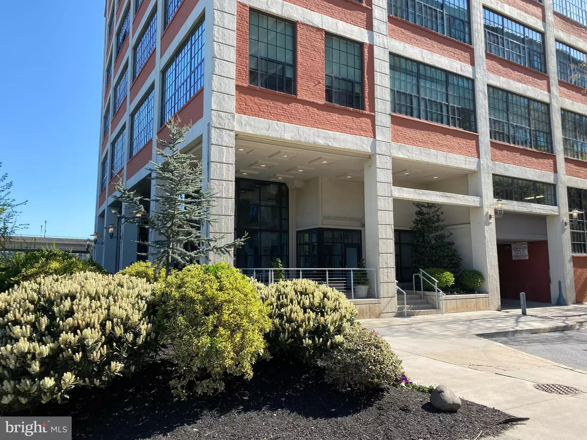 Philadelphia, PA 19103,2429-41 LOCUST ST #602