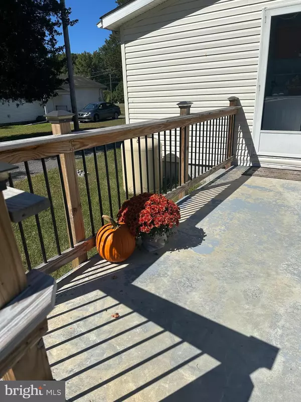 Felton, DE 19943,3992 MIDSTATE RD