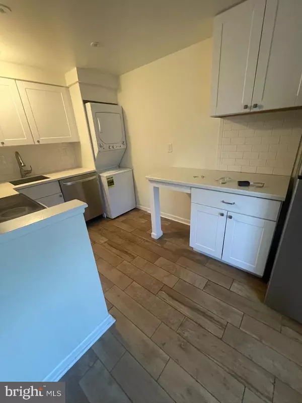 King Of Prussia, PA 19406,250 TANGLEWOOD LN #L3