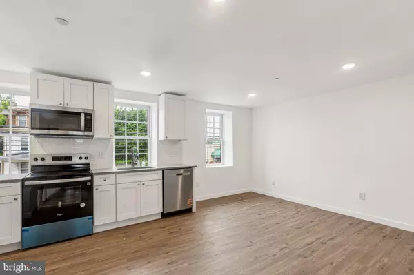 Philadelphia, PA 19128,7041 RIDGE AVE