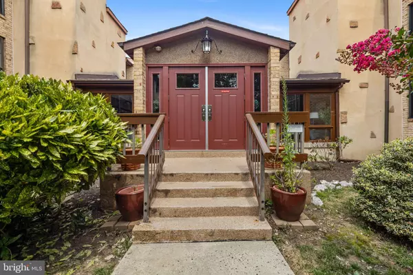 Wilmington, DE 19809,2216 HEATHER CT #2216