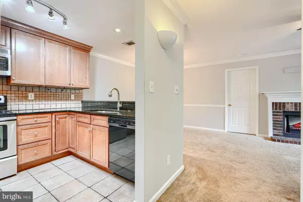 Bel Air, MD 21014,600 SQUIRE LN #2J