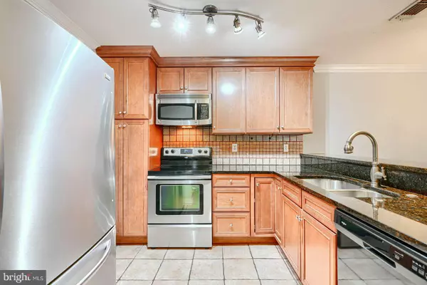 Bel Air, MD 21014,600 SQUIRE LN #2J