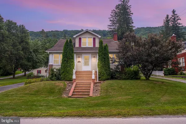 157 LONG ST, Spring Mills, PA 16875