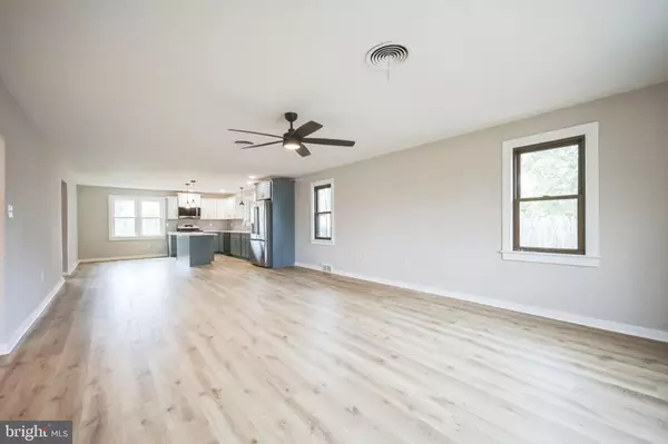 Paulsboro, NJ 08066,250 W BROAD ST