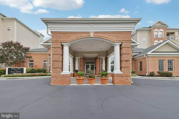 Cockeysville, MD 21030,400 SYMPHONY CIR #455D