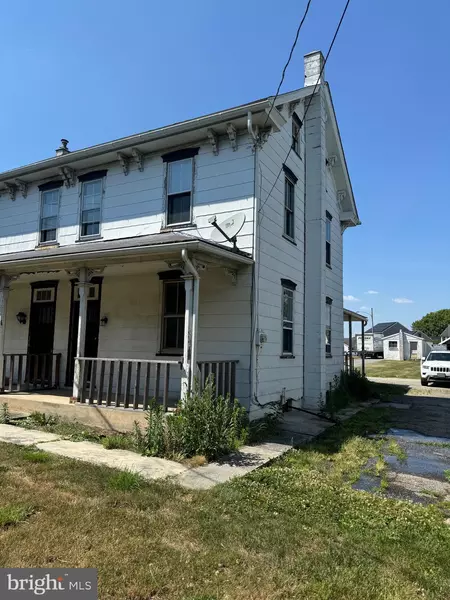 3231 E LINCOLN HWY E, Paradise, PA 17562