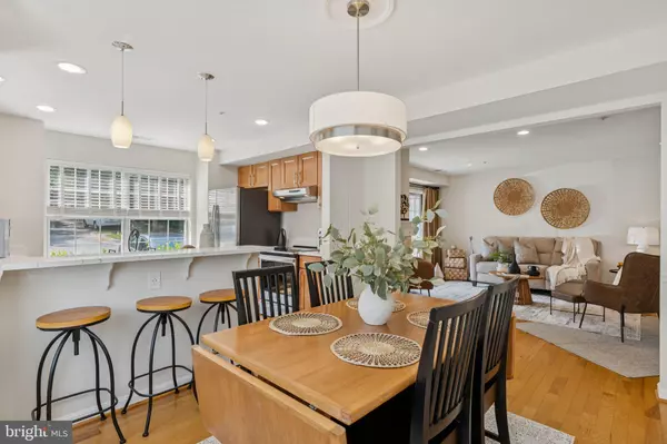 Gaithersburg, MD 20878,404 RIDGEPOINT PL #404-12