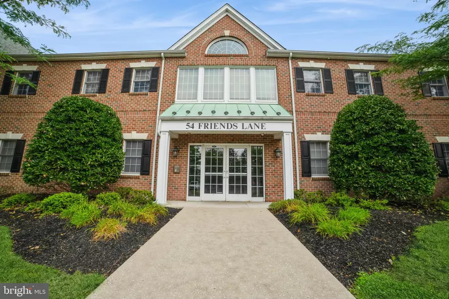 54 FRIENDS LN, Newtown, PA 18940