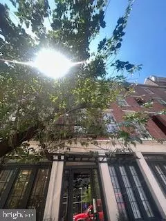 Philadelphia, PA 19106,212-20 RACE ST #4B