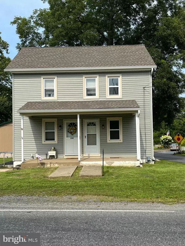 246 S IRONSTONE DR, Boyertown, PA 19512