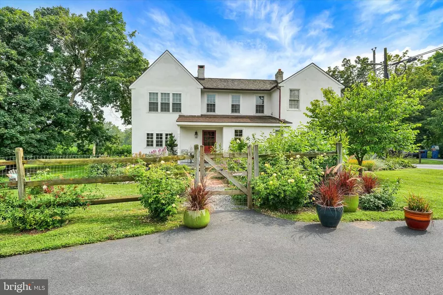 180 SPRINGDELL RD, Coatesville, PA 19320