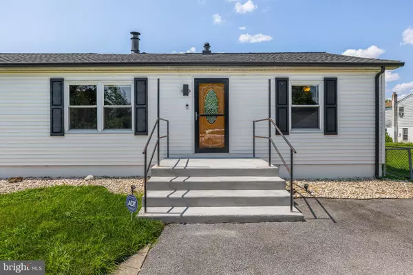 112 3RD AVE, New Castle, DE 19720