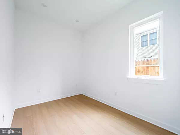 Philadelphia, PA 19121,2403-2407 W THOMPSON ST #1