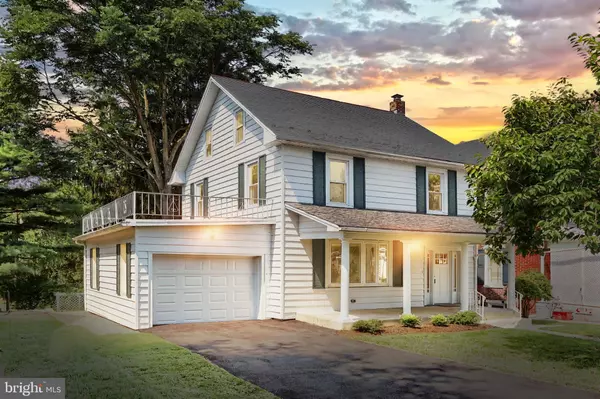 608 S PINE ST, Red Lion, PA 17356