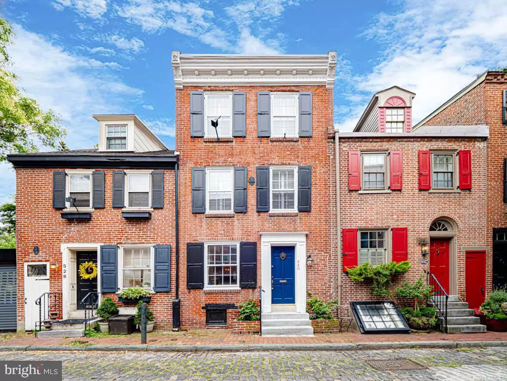 Philadelphia, PA 19106,530 CYPRESS ST